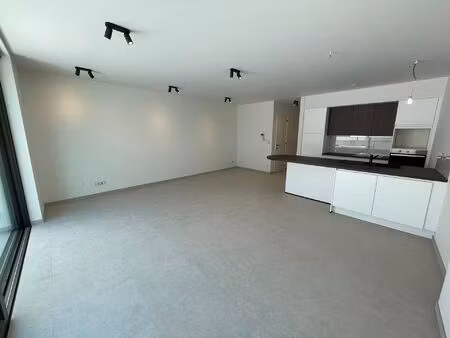 appartement te huur in sint-truiden met 1 slaapkamer