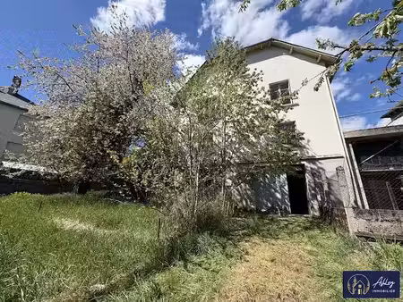 vente maison 8 pièces 158 m² à condat (15190)  94 000 €