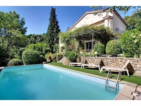 à vendre nouveauté a draguignan - maison 2 appartements de 190m2 + piscine + garage