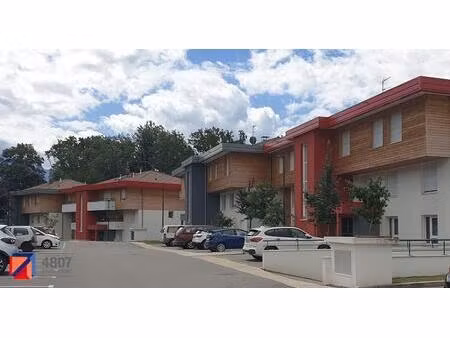 location parking contamine sur arve 74130