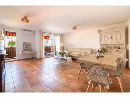 vente appartement 4 pièces 89 m² aubagne (13400)
