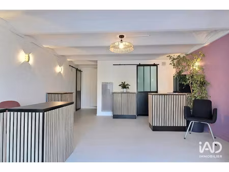 location commerce 60 m² à peynier (13790)