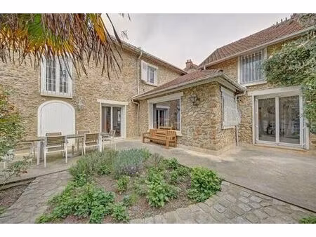 maison de luxe de 10 pièces en vente à orgeval  france