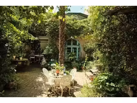 maison de luxe de 184 m2 en vente montmartre  abbesses  grandes-carrières  paris  île-de-f