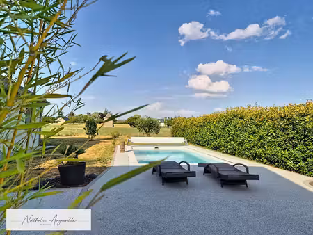 nuces – maison contemporaine 144 m² de plain-pied avec piscine
