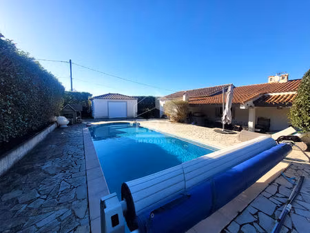 les pennes mirabeau -quartier darbousset- maison t5 de 140 m2 avec piscine et extérieur