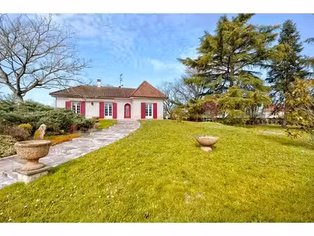 achat maison 7 pièces 230m² st medard de mussidan 24400