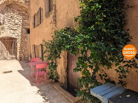 vente maison 4 pièces 100 m² à villecroze (83690)  175 000 €