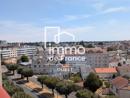 appartement meuble la roche sur yon 1 pièce(s) 36.69 m2 proche icam  ices et centre ville