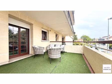 fontenay-aux-roses - studio avec superbe terrasse de 15m² - proche rer b