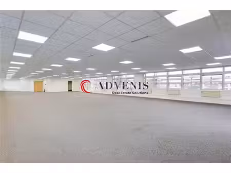 location bureaux orly 94310 275m² à 901m²