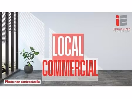 vente commerce 1 200 m²