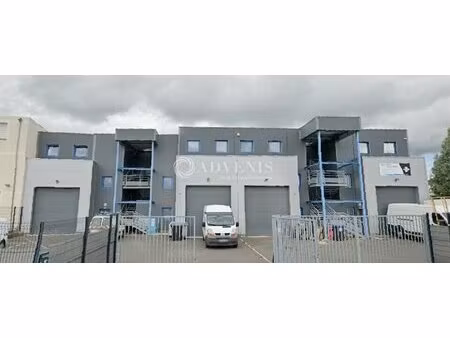 vente local d’activités villenoy 77124 210m²