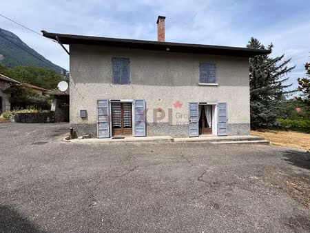 batisse ancienne a renover