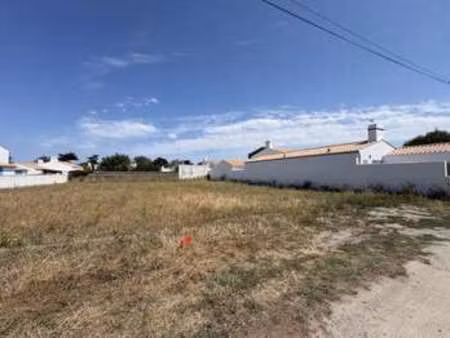 vente terrain à noirmoutier-en-l'île (85330) : à vendre / 428m² noirmoutier-en-l'île