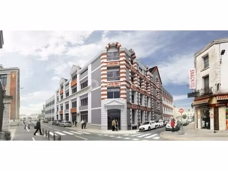 location commerce le mans 72000 58m²