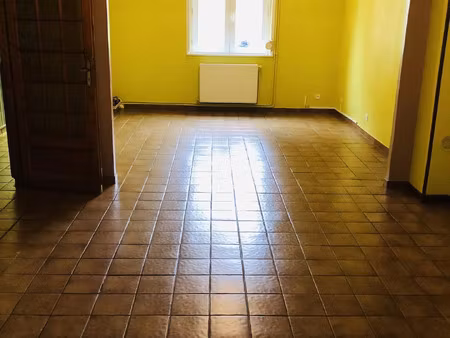 location maison 4 pièces 95 m2 à saint-quentin