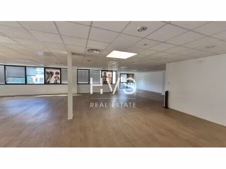 location local professionnel 307m² aix en provence 13290