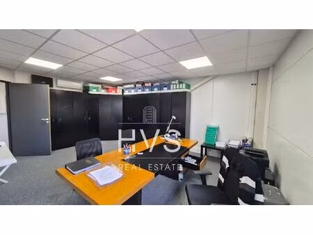 location local professionnel 226m² bouc bel air 13320