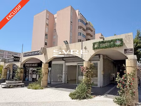 location local commercial 167m² vitrolles 13127