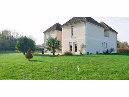 propriété avec jardin chauny (02)