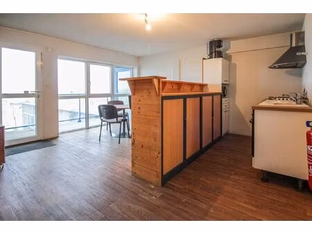 bureau / local professionnel 128 m² publier