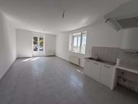 location appartement 3 pièces 60m²