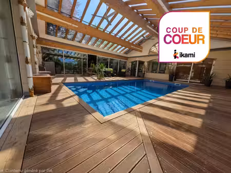 maison d'architecte de 307 m2 habitable avec piscine intérieure