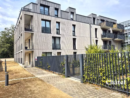 appartement chantilly 2 ch- jardin - proche gare -jardin -terrasse- parking sous sol