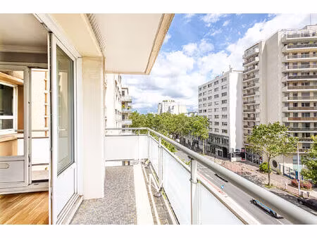 appartement 3 pièce(s) 62.5m² avec balcon