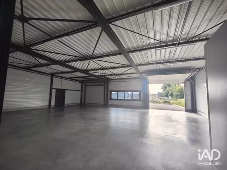 location commerce 358 m² à saône (25660)