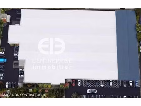 location entrepôt nice 06000 6400m²