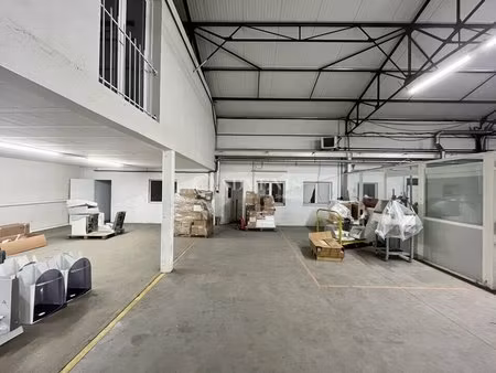 location local d’activités saint ouen l aumone 95310 257m² à 395m²