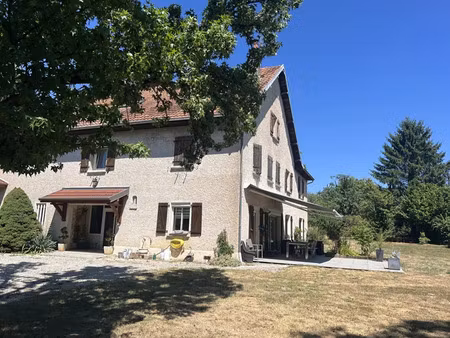 vente maison 8 pièces 220 m² devecey (25870)