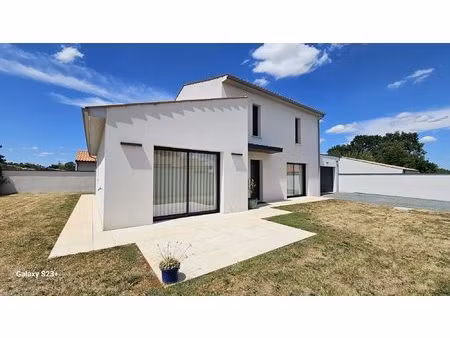 belle maison contemporaine quartier souche