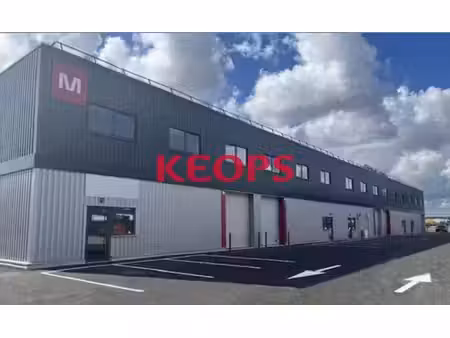 location local d’activités 359m² à 5416m²