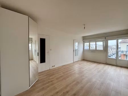 location appartement 1 pièce 32m² reims 51100