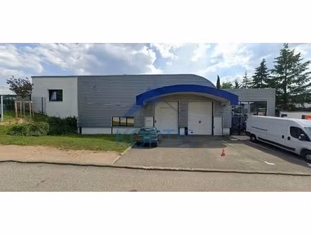 location local d’activités saint genis laval 69230 473m²