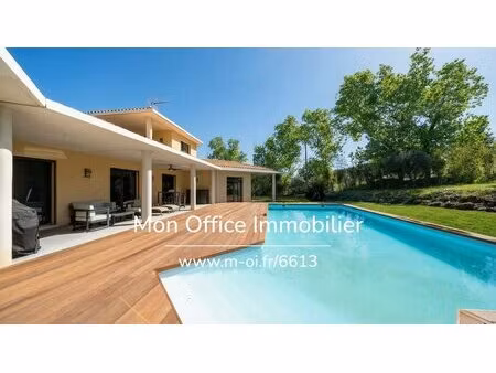 référence : 6613-mac. - maison familiale de 225 m2 sur 1 hectare avec piscine et double...