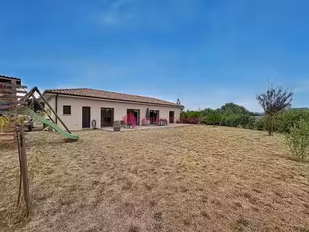 vente maison 4 pièces 100 m² à bourg-saint-bernard (31570)  300 000 €