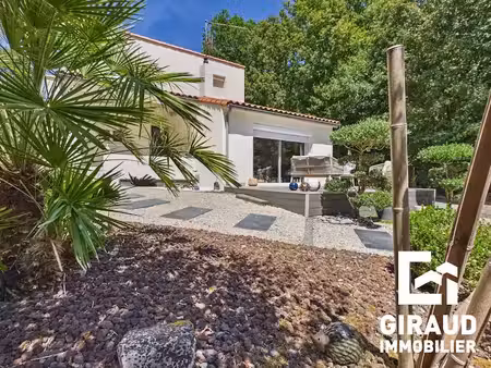 vente maison 5 pièces 95 m² à vouille (79230)  270 400 €