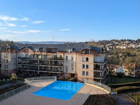 appartement t3 de 81 m² // residence 2010 securisee ac piscine terasse garage cave 2 chamb