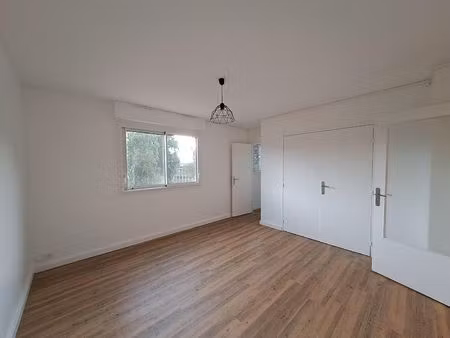 location appartement 1 pièce  29.00m²  nantes