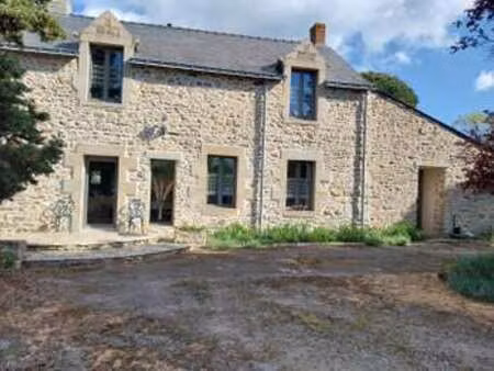 vente maison à lavau-sur-loire (44260) : à vendre / 170m² lavau-sur-loire