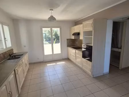 location appartement 3 pièces 67 m² à bastia (20600)