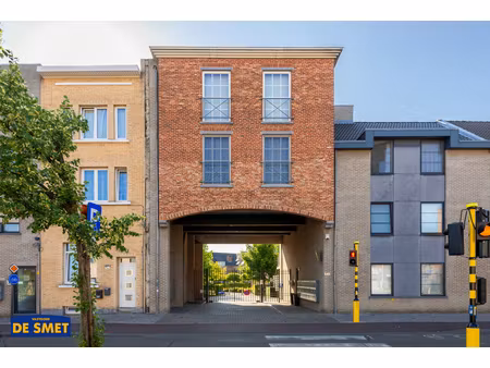 appartement te koop in hoboken met 2 slaapkamers