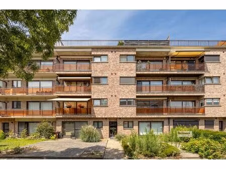 appartement te koop in schoten met 2 slaapkamers
