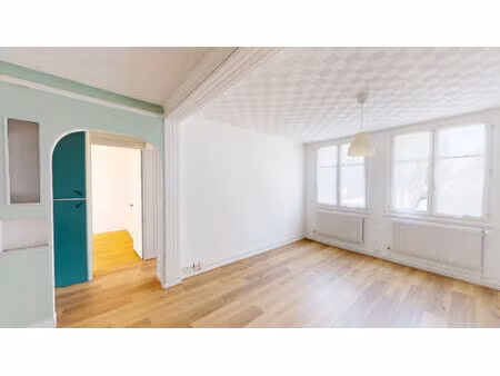 vente appartement 3 pièces  54.63m²  montreuil