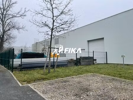 vente local d’activités le taillan medoc 33320 220m²