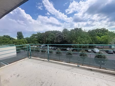 vente appartement 1 pièces 37m2 la rochelle 17000 - 181500 € - surface privée